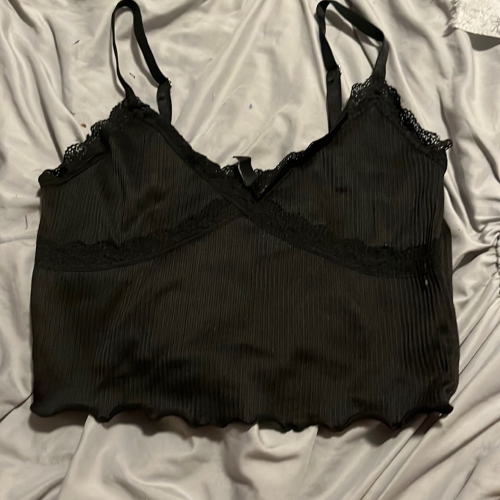 Simple Black H & M Tank Crop Top